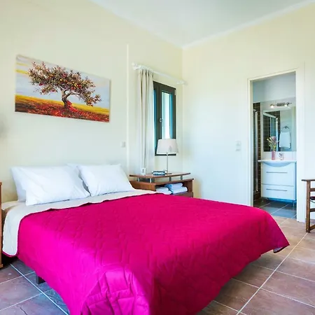 Saluto Villa Mousata