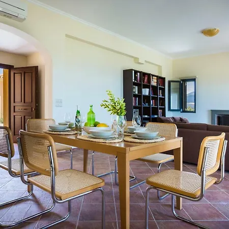 Saluto Villa